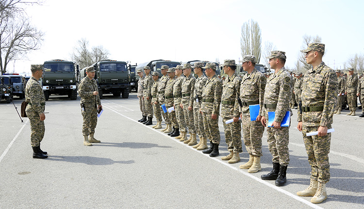 Новые задачи.  В Вооруженных Силах Казахстана стартовал летний период обучения