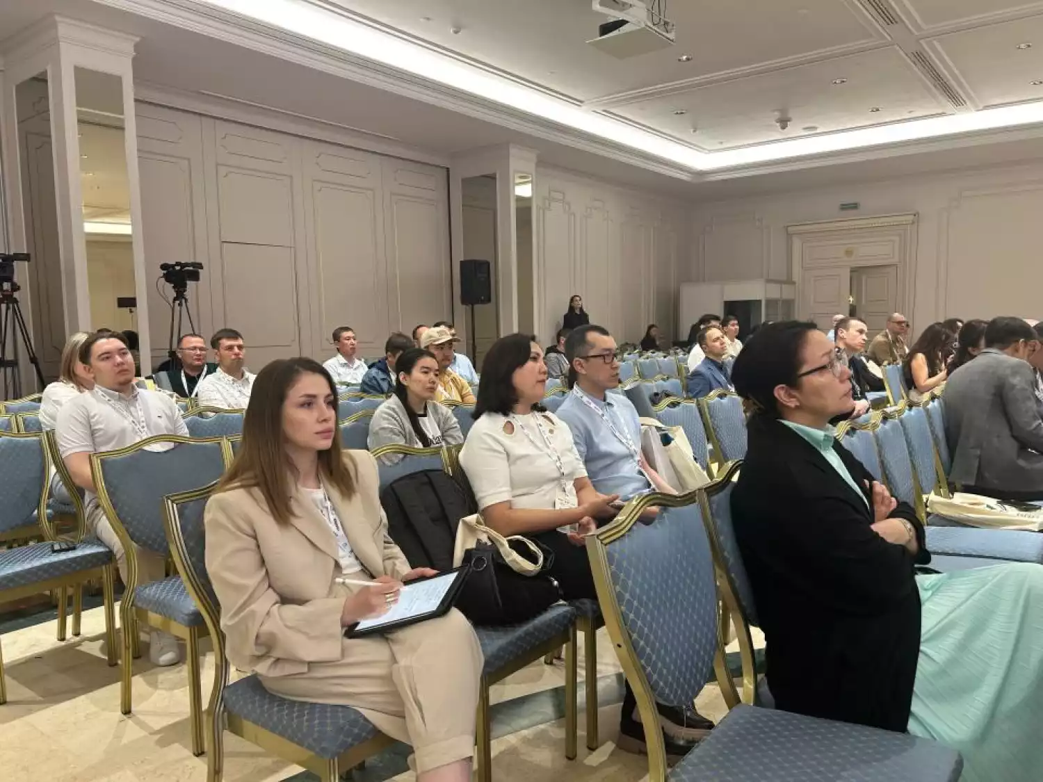 II Эндоскопический форум в Астане: От Высокоточной диагностики до малоинвазивных операций