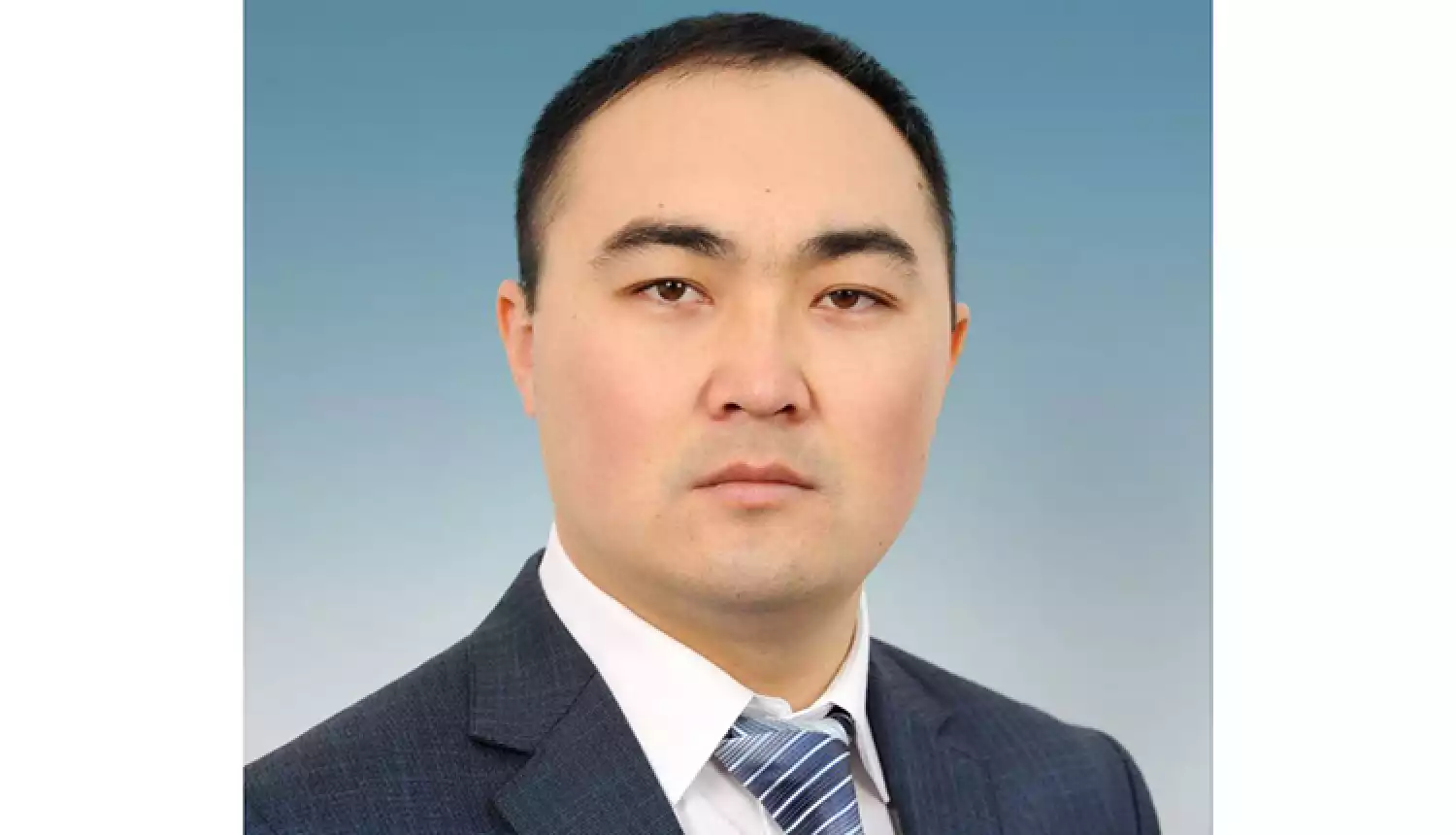 Служить стране и народу