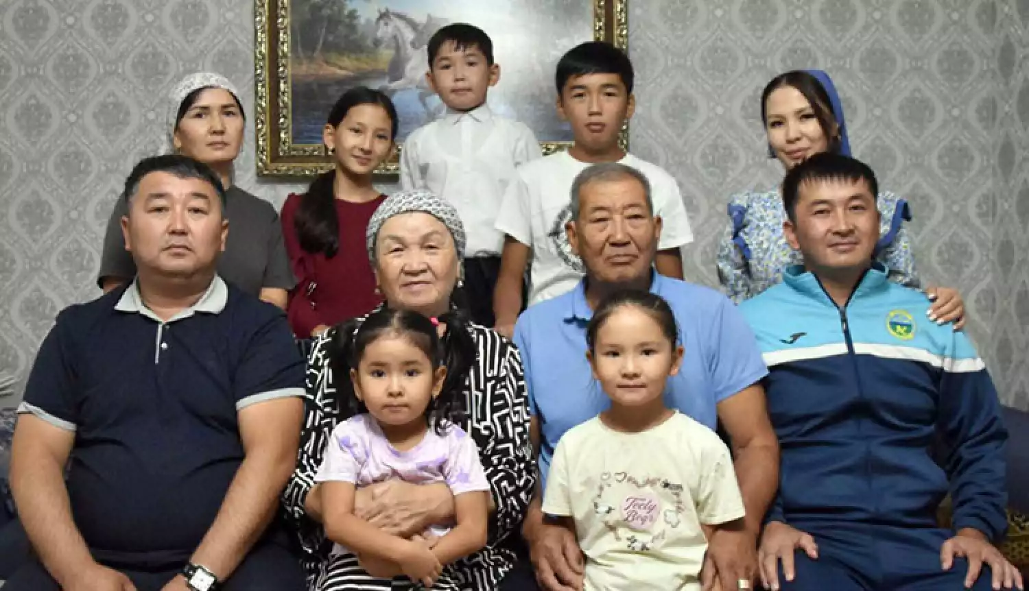 Родина начинается с семьи