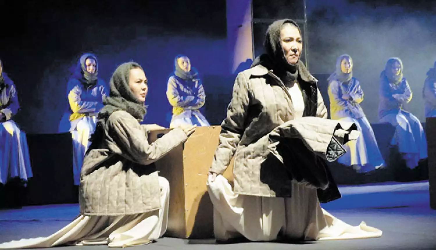 Сцена вдохновляет