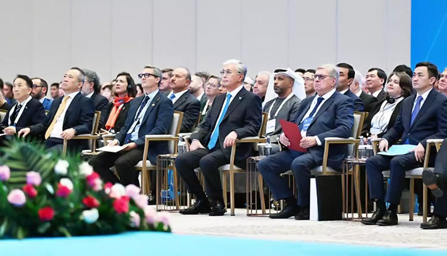 Путь к светлому будущему