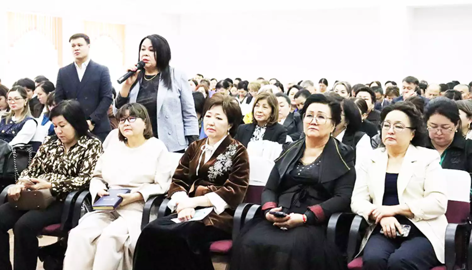 Искусственный интеллект идёт в школы