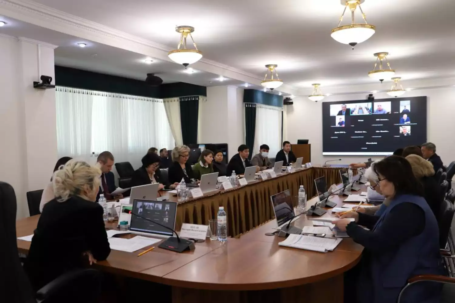 Обновляя механизмы