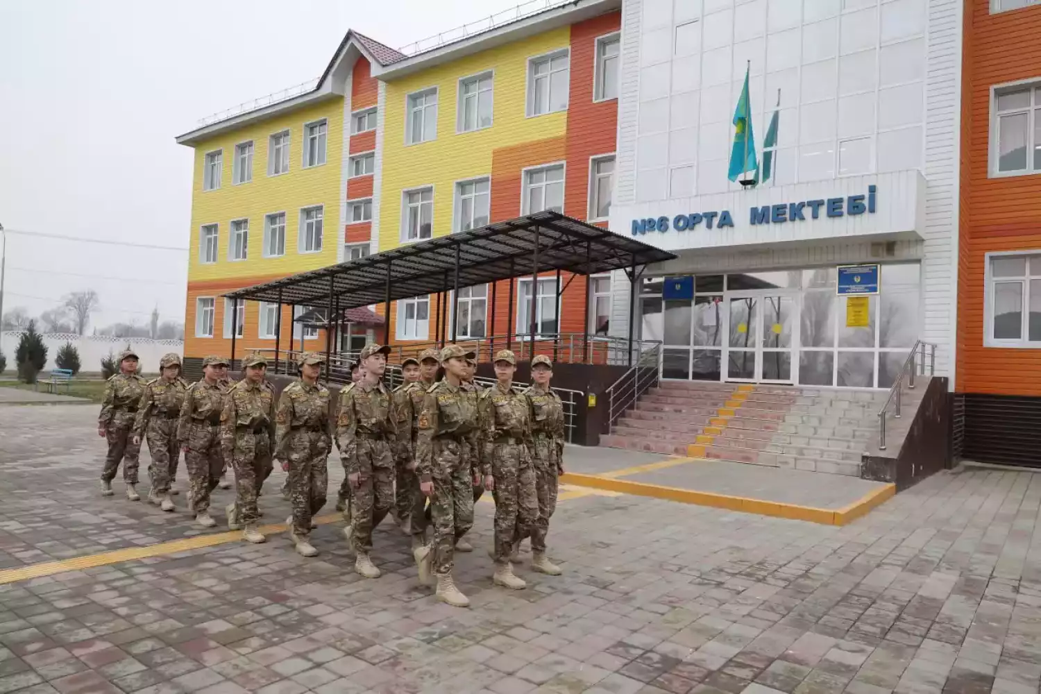 Школа, где воспитывают защитников: роль Национальной гвардии в проекте «Жас бүркіт»