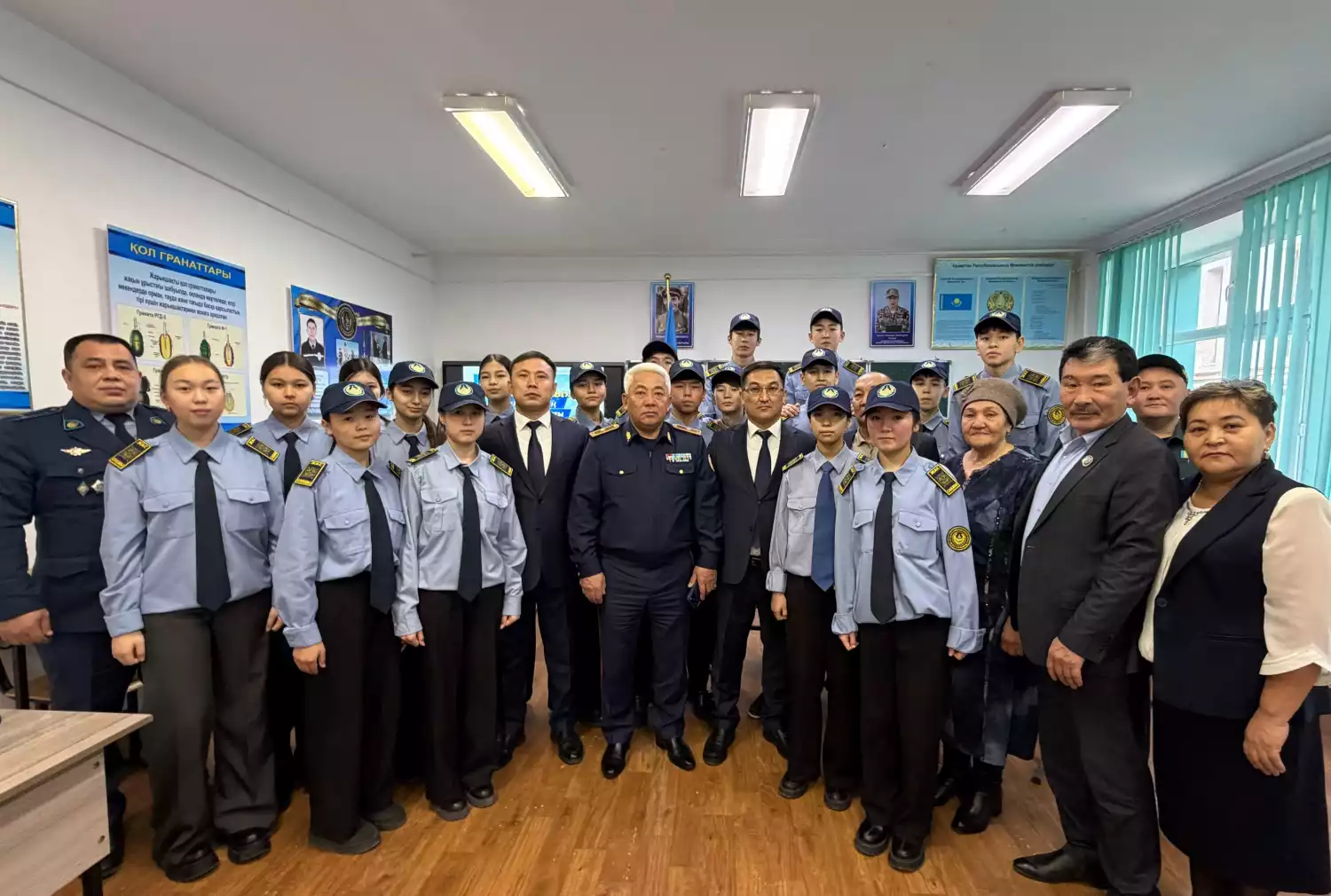 В Жанатасе открыли полицейский класс «Жас сақшы»
