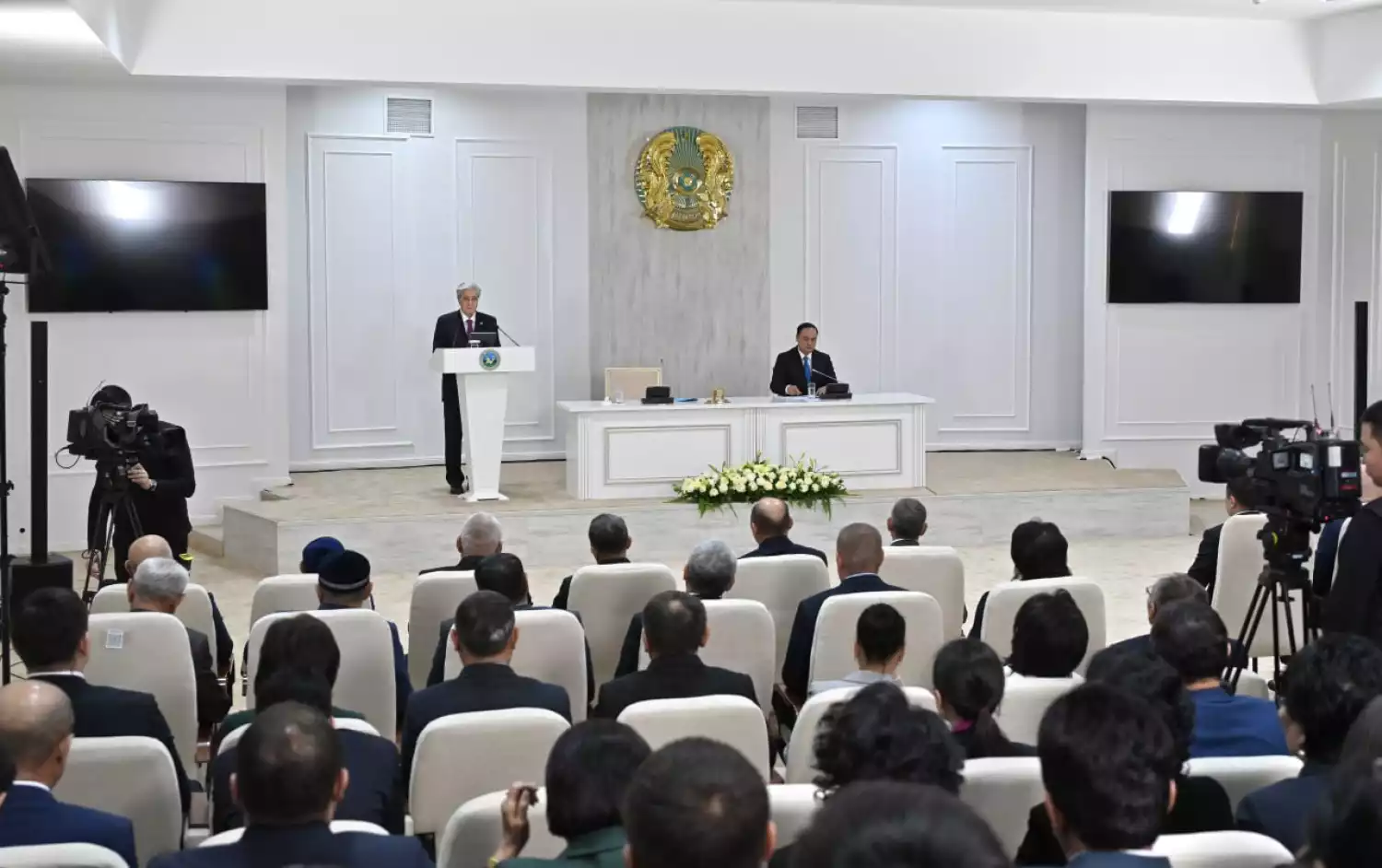 Президент выразил благодарность жителям Жамбылской области за вклад в развитие страны: «На земле Аулие-Ата живут по-настоящему трудолюбивые люди»