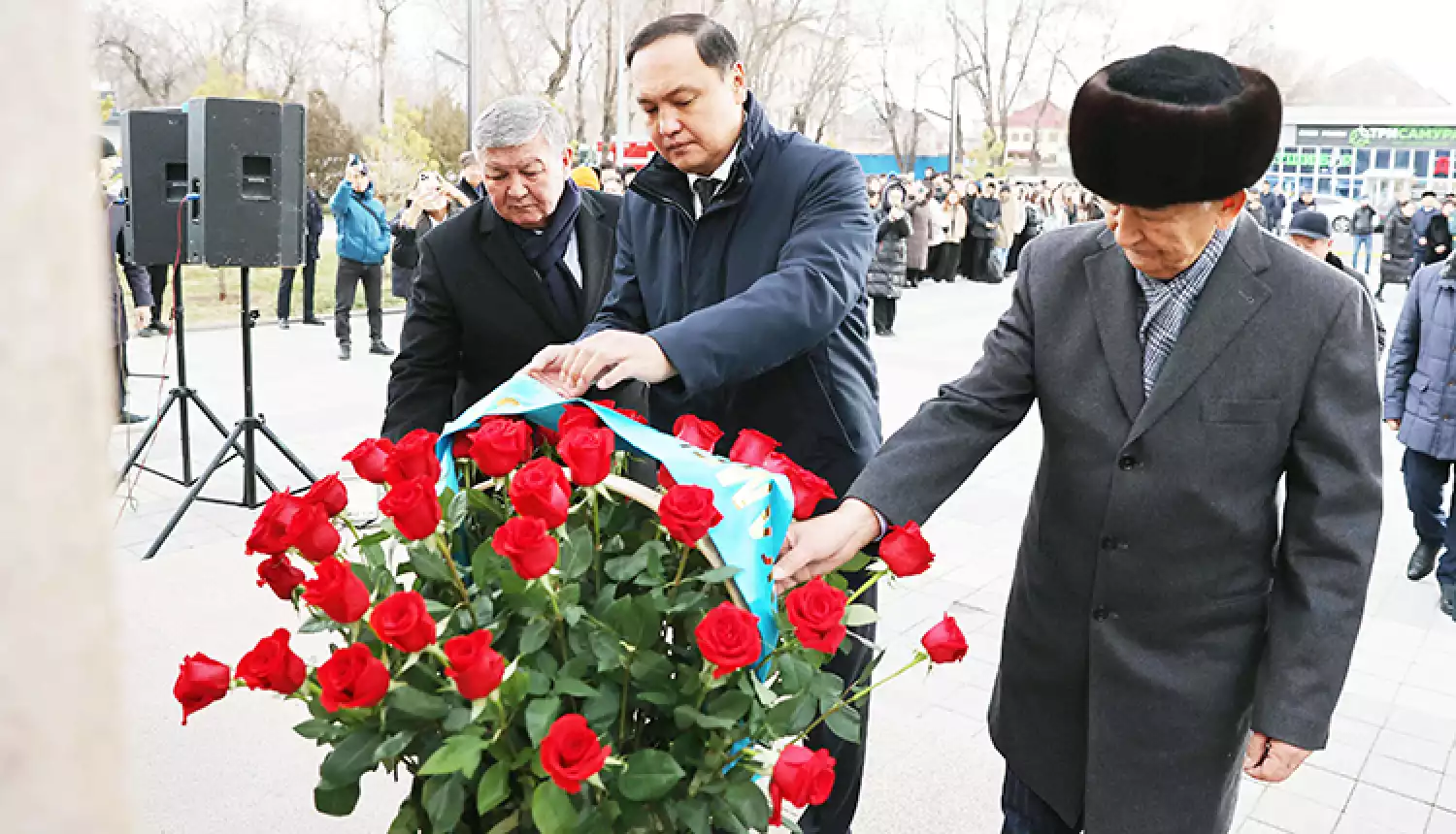 Великий сын народа