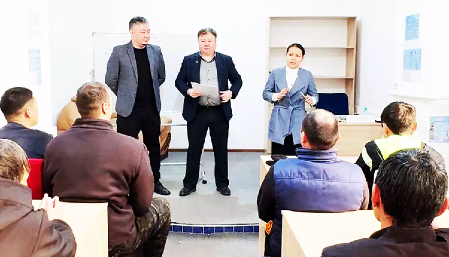 Бизнес поможет