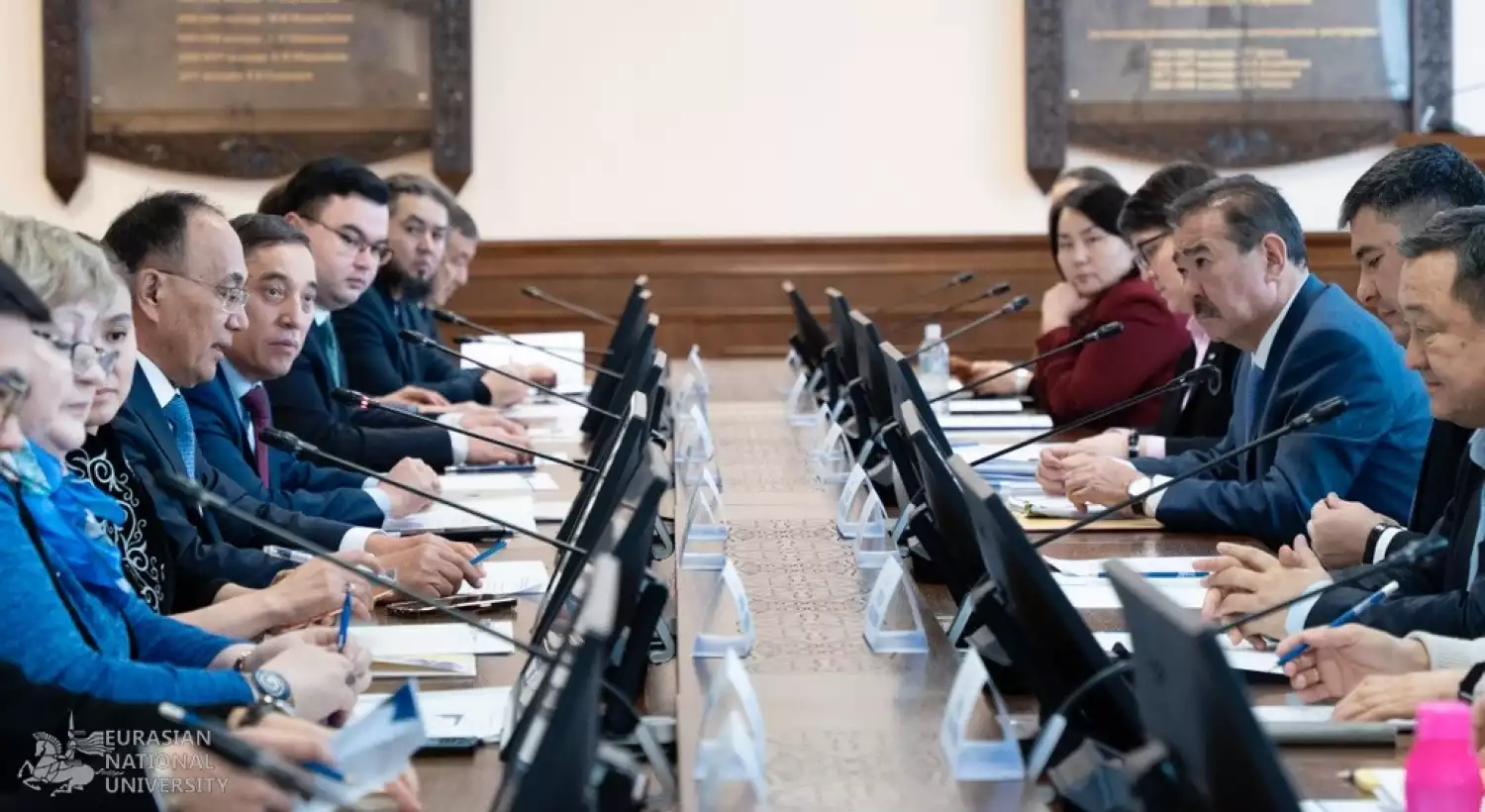 В ЕНУ обсудили ключевые положения проекта Новой Конституции РК