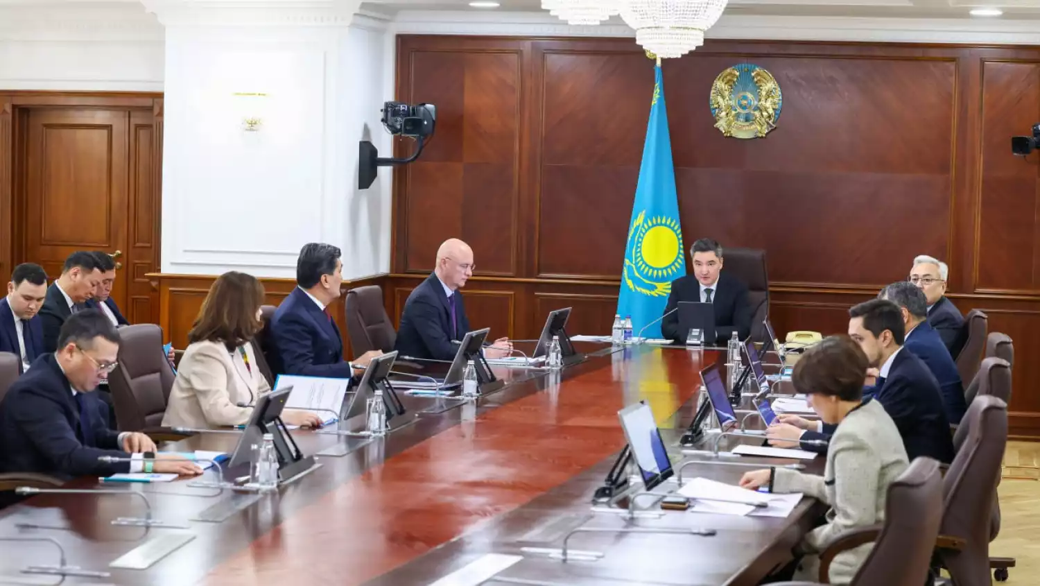 От инициативы к конституционной норме: в Правительстве обсудили развитие «Таза Қазақстан»