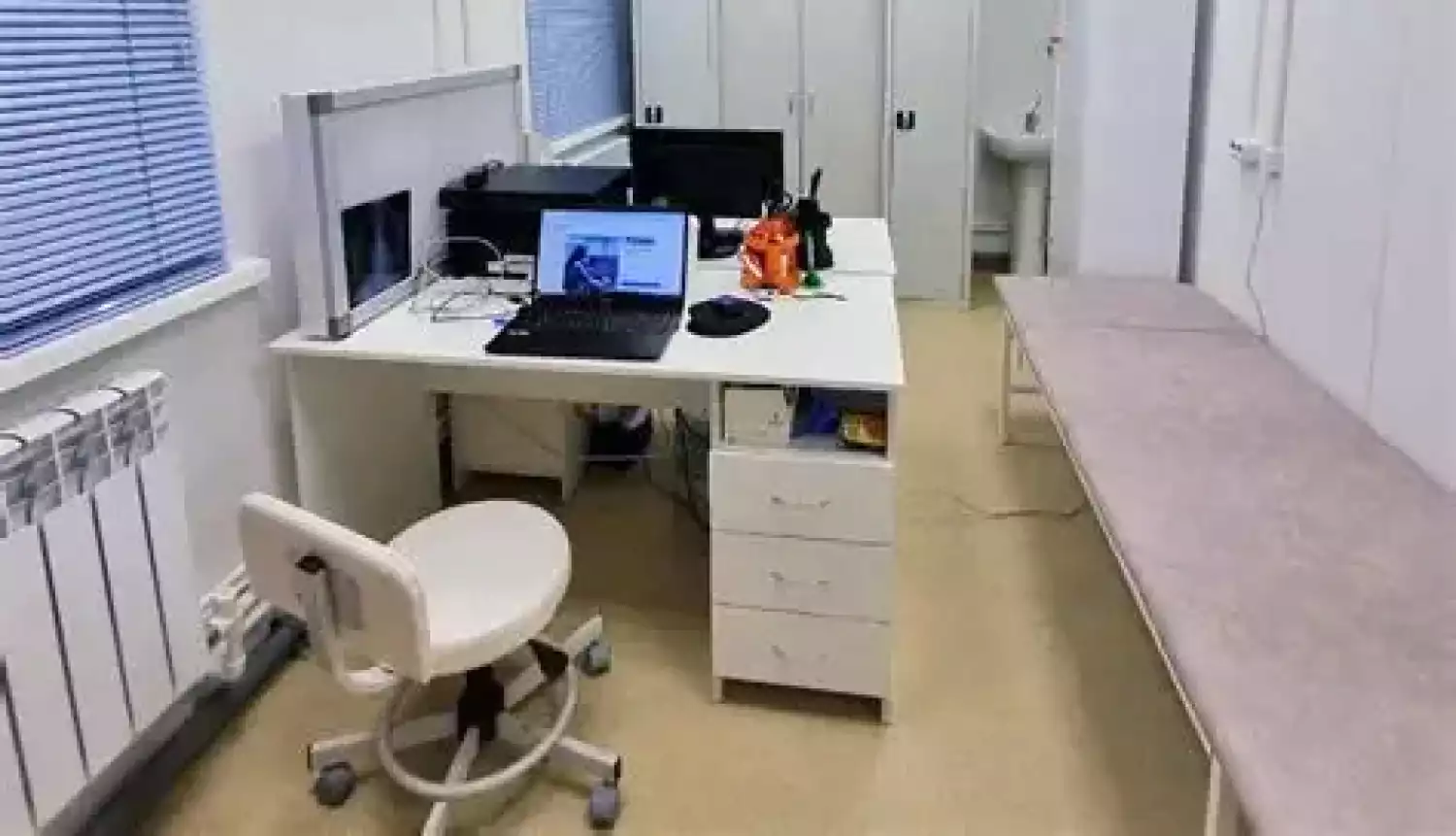 Сменила город на село