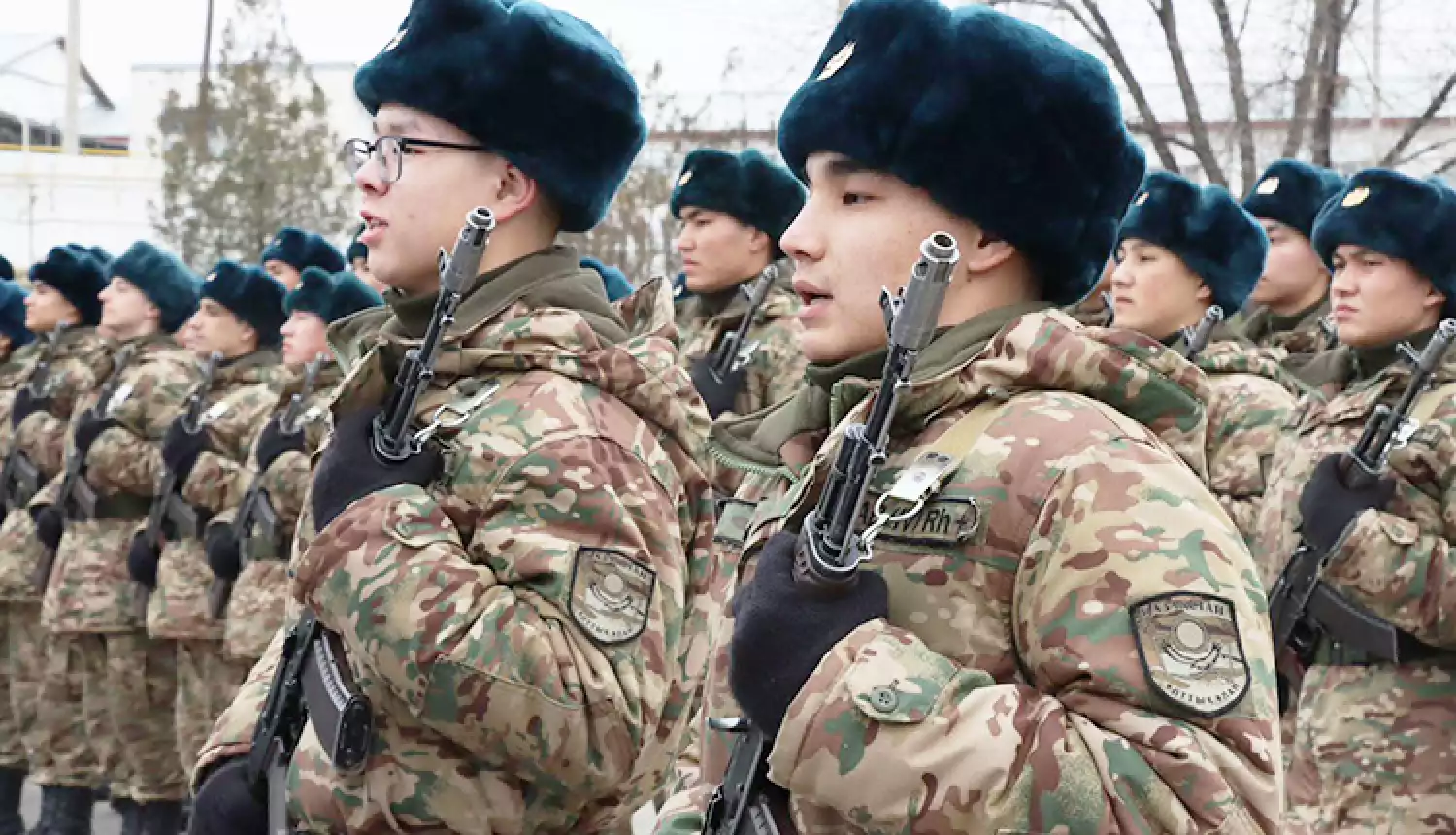 Приняли присягу