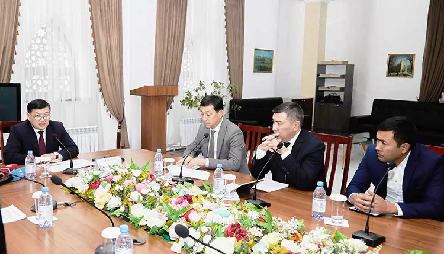 Главная тема