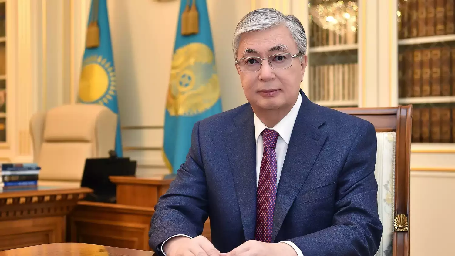 Токаев поздравил казахстанцев с началом месяца Рамазан