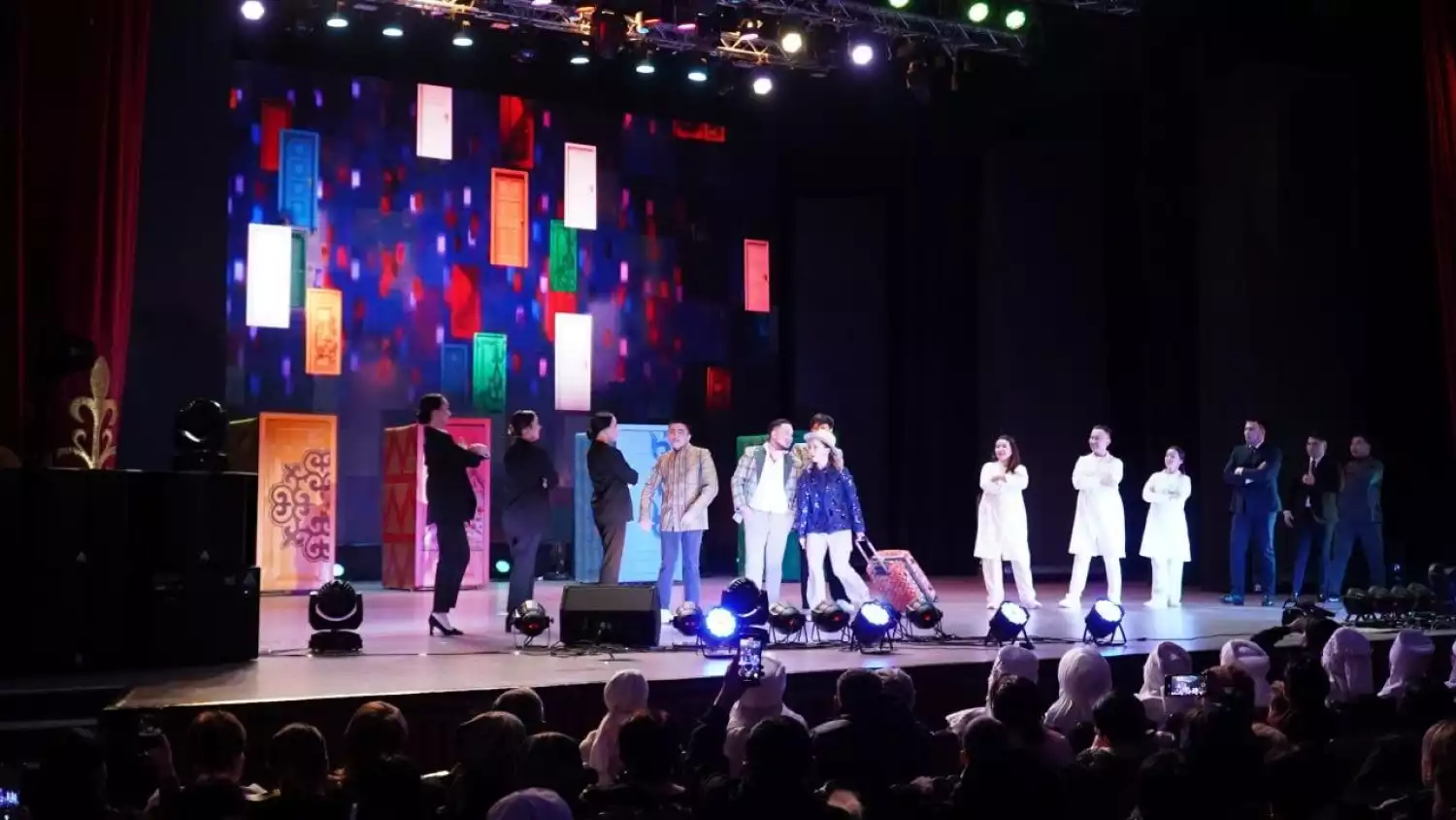 В Жамбылской области состоялась премьера кино-концерта «Мама»