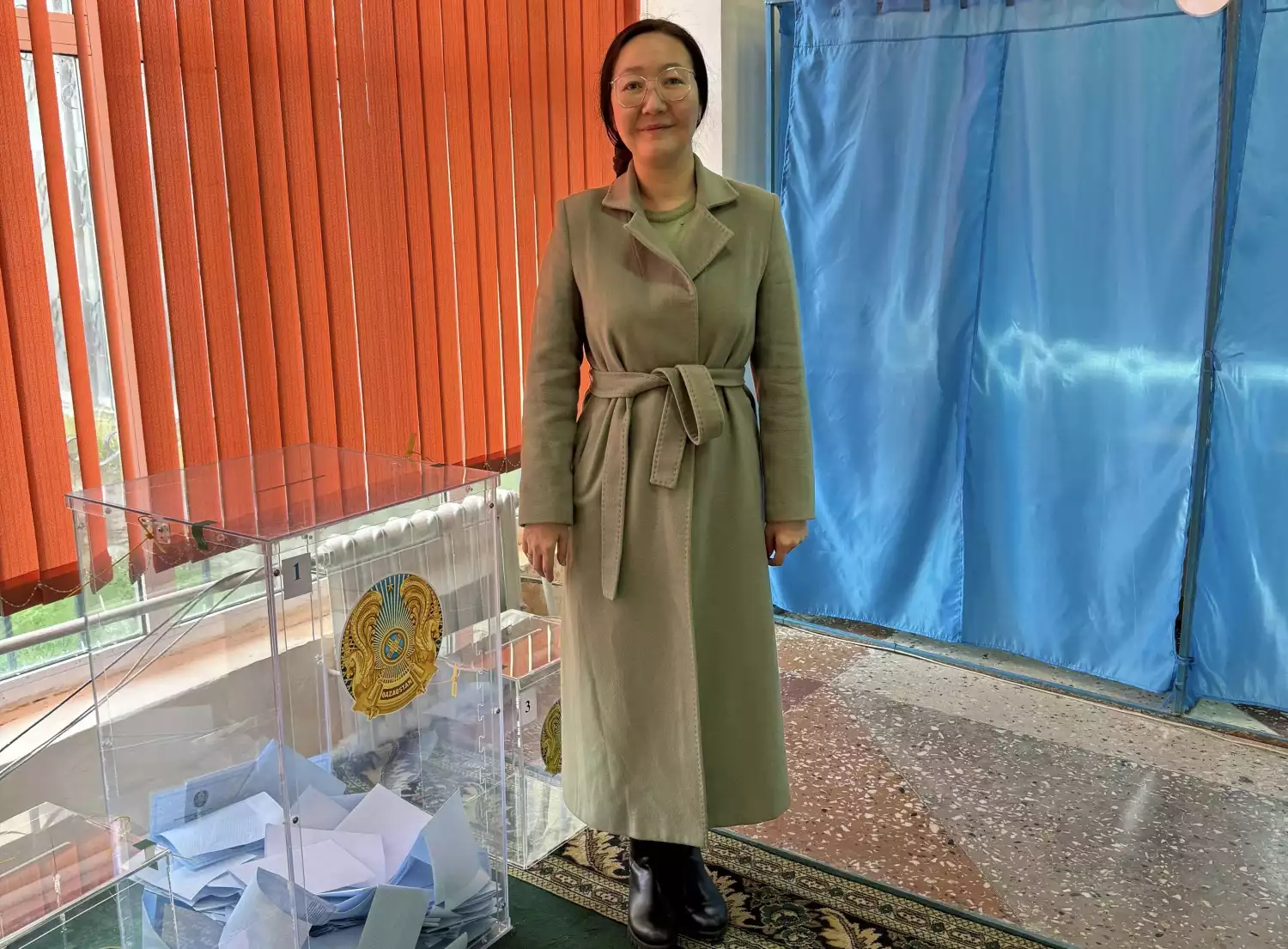 Ректор КазНУВХИ сделала свой выбор на референдуме