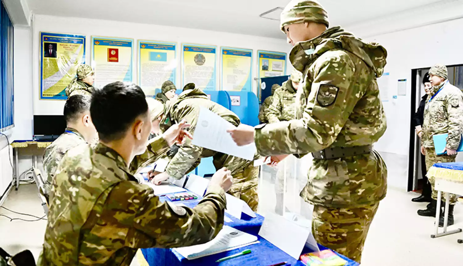 Без отрыва от службы