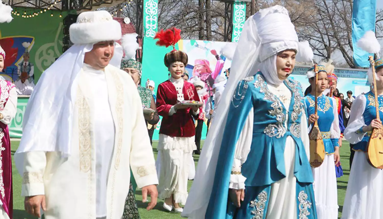 Народный, яркий, радостный