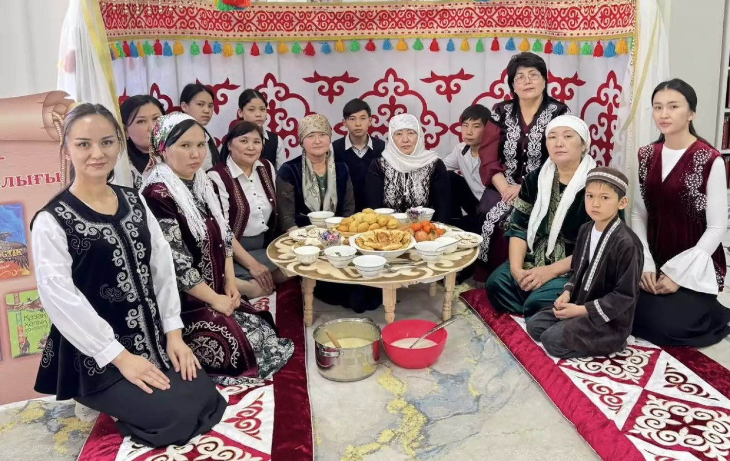 Библиотека в центре стройки