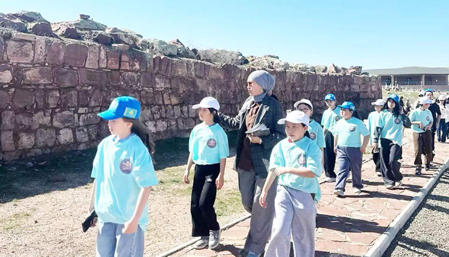 Путь к истории